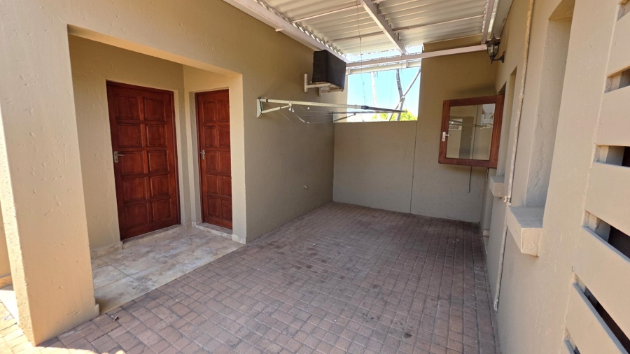 4 Bedroom Property for Sale in Leloko North West